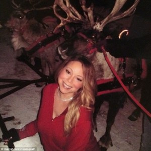 2443209D00000578-2887123-In_the_snow_with_some_friends_Mariah_Carey_shared_this_image_on_-a-1_1419538906595